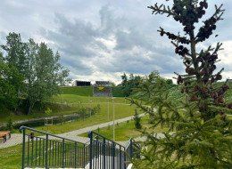 Park Glinianki w Radomsku zdobył nagrodę główną w kategorii „Nowo wykreowana przestrzeń w zieleni” w Konkursie Oddziału TUP w Łodzi na najlepiej zagospodarowaną przestrzeń publiczną w województwie łódzkim.