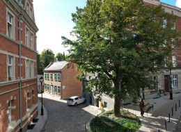 Rewitalizacja Biskupiej Górki w Gdańsku została uhonorowana II Nagrodą Towarzystwa Urbanistów Polskich w kategorii „Rewitalizowana miejska przestrzeń publiczna”.