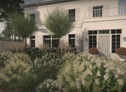 W otoczeniu sosnowego lasu pod Warszawą powstał ogród, który subtelnie podkreśla architekturę willi i wykorzystuje potencjał naturalnego krajobrazu.