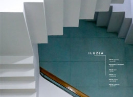 w dniach 25-28 sierpnia 2022 r. – odbędzie się w Gdyni Weekend Architektury. Impreza ta już na stałe wpisała się w kalendarz gdyńskich imprez, urastając w ostatnich latach do miana jednego z najważniejszych w skali kraju spotkań architektów, urbanistów, projektantów wnętrz, designerów oraz badaczy architektury.