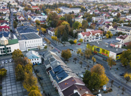 Nowe oblicze Parku Miejskiego w Lubartowie ma stać się wizytówką miasta i magnesem przyciągającym zarówno mieszkańców, jak i turystów.