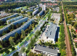 Szybki tramwaj, przejrzysta zabudowa wielorodzinna, plac miejski, dużo zieleni i atmosfera przyjazna mieszkańcom – już niedługo Prądnik Biały stanie się przykładem dobrze zaprojektowanej dzielnicy przyszłości, w której można będzie przede wszystkim wygodnie żyć