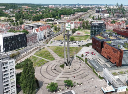 Prezydent Miasta Gdańska zaprasza do udziału w studialnym konkursie urbanistyczno-architektonicznym Rewaloryzacja Placu Solidarności w Gdańsku wraz z wytycznymi do kształtowania jego bezpośredniego otoczenia.