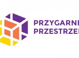 21 grudnia br. odbyło się spotkanie inauguracyjne projektu „Przygarnij przestrzeń”. 11 młodych architektów i projektantów zakwalifikowanych do projektu spotkało się w Warszawie na warsztatach przygotowujących do wyjazdu na rezydencje projektowe w 5 miejscowościach w różnych regionach Polski: Gliśnie, Łabiszynie, Małogoszczu, Siedlcu i Sulikowie.