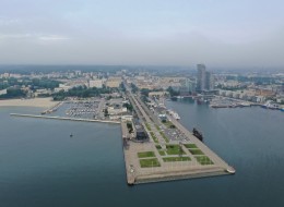 Miasto Gdynia ogłosiło konkurs na koncepcję przeksztłacenia najważniejszej osi kompozycyjnej miasta Gdyni - czyli skweru Kościuszki i  Mola Południowego