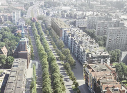 Projekt przebudowy ulicy Długie Ogrody w Gdańsku, autorstwa pracowni Restudio Jacaszek Architekci z Gdańska oraz Saneccy z Krakowa, ma na celu przekształcenie tej przestrzeni w atrakcyjną i funkcjonalną część miasta. Obszar o powierzchni 2,7 ha, dotychczas zdominowany przez ruch samochodowy i pełniący funkcję parkingu, zostanie przekształcony w zieloną strefę miejską