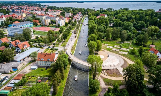 Kładka dla pieszych nad Kanałem Łuczańskim w Giżycku