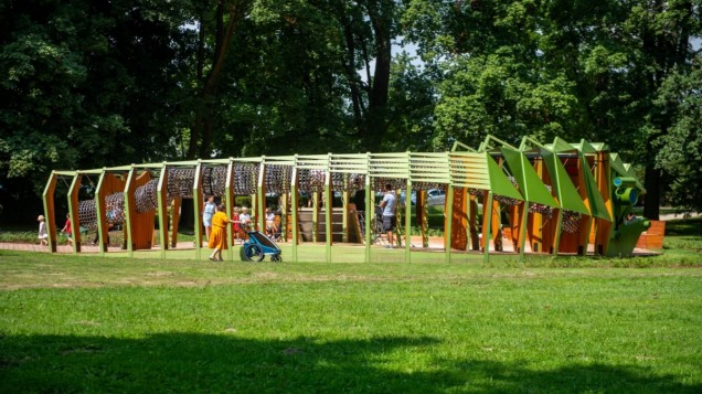 Smoczy Skwer park Decjusza