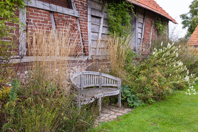 Le Jardin Plume – dziki, immersyjny ogród