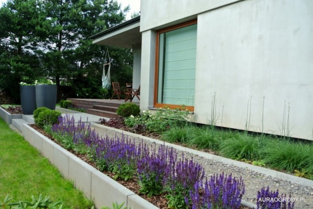 ogród z betonem 