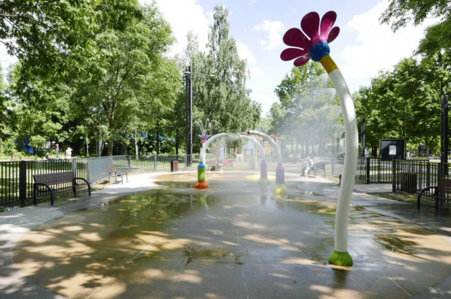 Wodny plac zabaw na warszawskiej Białołęce
