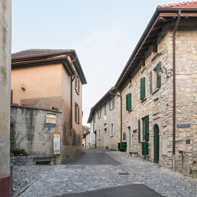 Castel San Pietro w Szwajcarii (proj.: studioser Architects ETH OTIA SIA)