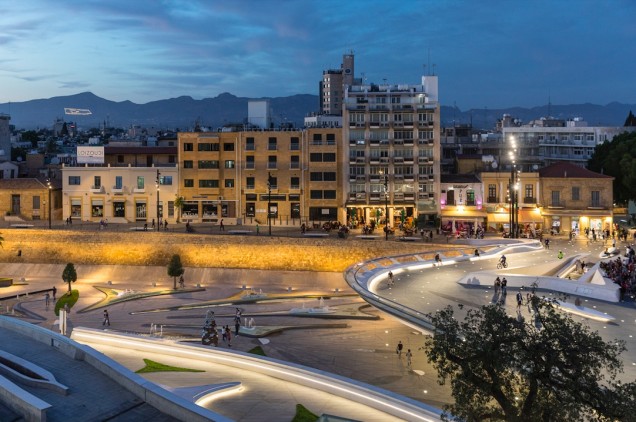 plac w Nikozji, zaha hadid architects