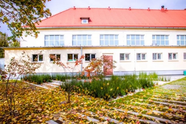 ogrody retencyjne przy szkole we Wrocławiu