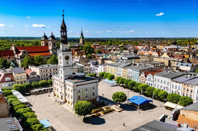 Rewitalizacja placu w Lesznie
