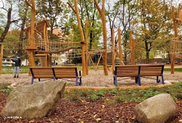 Park uśmiechu we Wrocławiu, IKROPKA