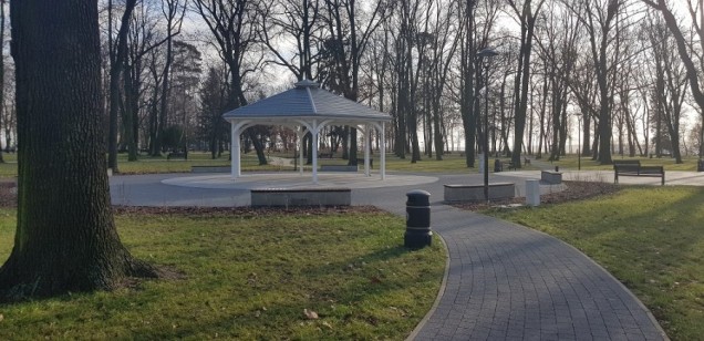 Park tysiąclecia w w Krośnie Odrzańskim 