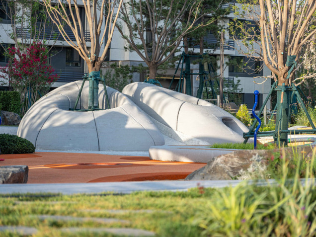 park z elemenetami druku 3d