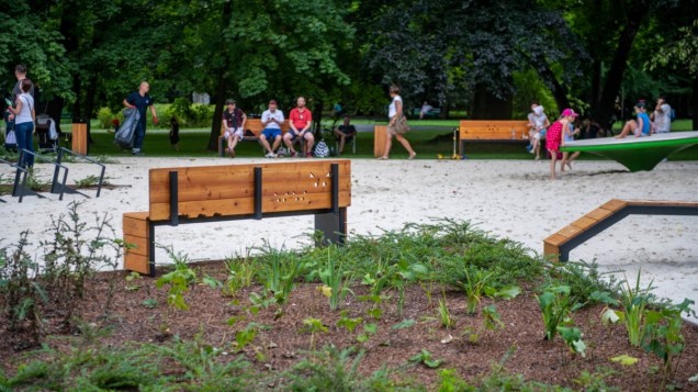 Smoczy Skwer park Decjusza