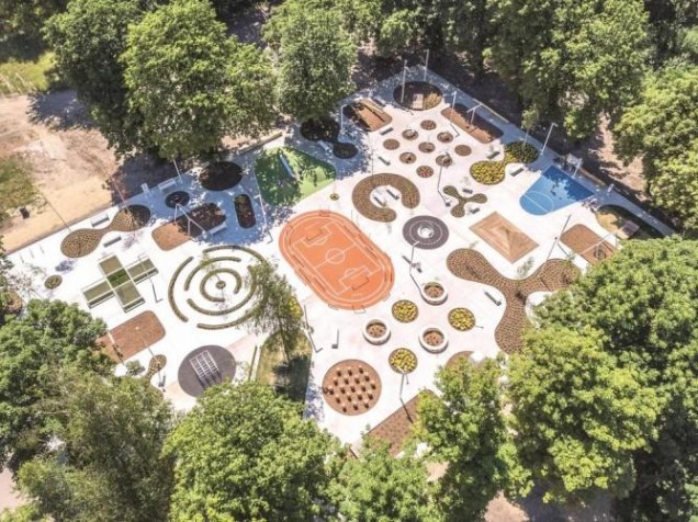 Wielofunkcyjna strefa aktywności w Chorzowie, SLAS architekci