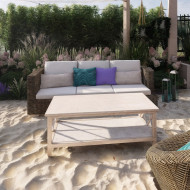Ogród z plażą i miejscem do relaksu