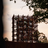Monument na Cmentarzu Żydowskim w Warszawie