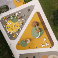 Plac zabaw Kovo 11 Park w Kownie