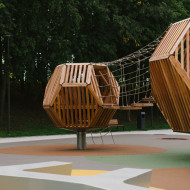 Plac zabaw Kovo 11 Park w Kownie