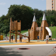 Plac zabaw Kovo 11 Park w Kownie