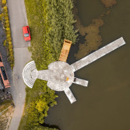 Ambona nad Jeziorem Maltańskim