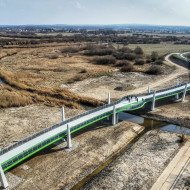 Kładka pieszo-rowerowa nad kanałem Ulgi w Koninie