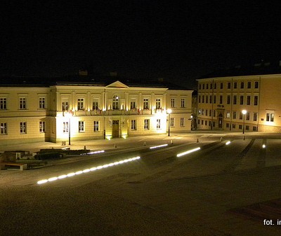 Spadek nocą
