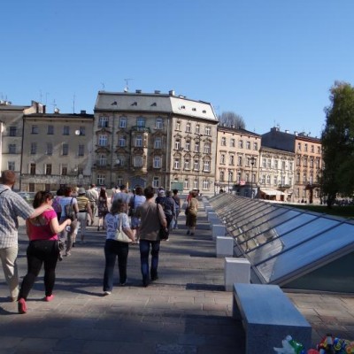 Przejście po dachu
