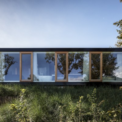 Villa V