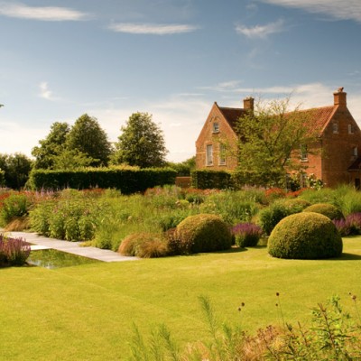Tom Stuart-Smith Ltd Landscape Design